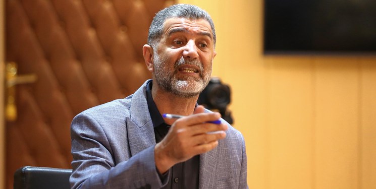 سرمربی تیم ملی والیبال بازهم عذرخواهی کرد